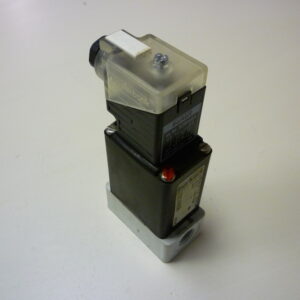 Burkert 021660 0124-A-4.0-EPDM-PP-G1/4-PN0-4bar 24VDC 8W 021660B 2/2way solenoid valve