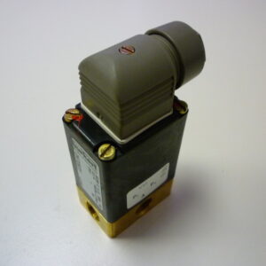 Burkert 047283Y  0330-E-4,0-NBR-MS-G1/4-PNVAK-2.5 bar 24VDC 8W 3/2 solenoid vacuum valve