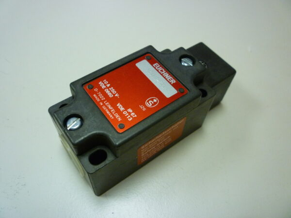 EUC01001