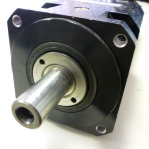 Lust PSM-04-20R83-115 Synchronous servomotor with Neugart gear PL115S i=15:1 - Image 2