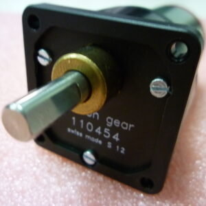 Maxon 2332.909-62.256-200 DC motor with gearhead 110454 - Image 3