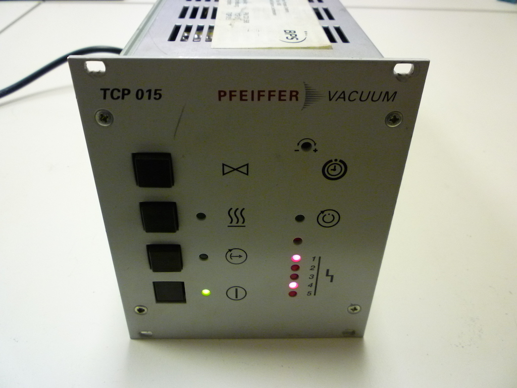 Pfe590 Fast Controller Pfeiffer TCP015 PMC01598 Turbomolecular pump controller - Toolex
