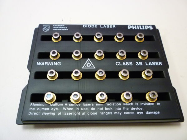 PHI01043