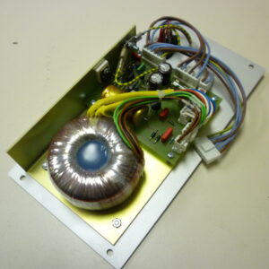 Physik Instrumente E-812.00 Power supply