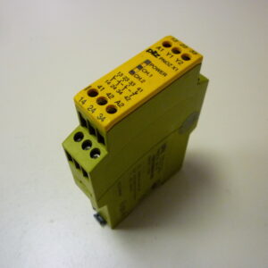 Pilz 774300 PNOZ X1 3S/1Ö 24VAC/DC Safety relay 24VAC/DC 2VA/W - Image 1