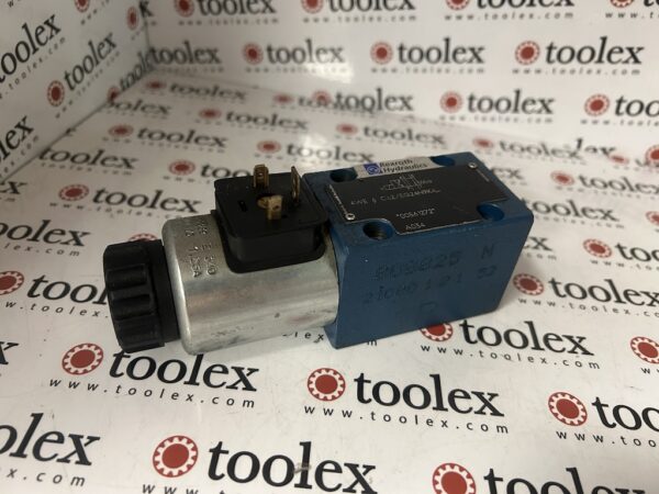 REX01036