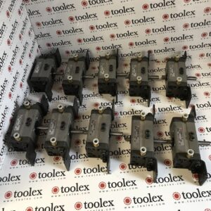 SMC ECRA1BW30-90 Rotaion actuator - Image 5